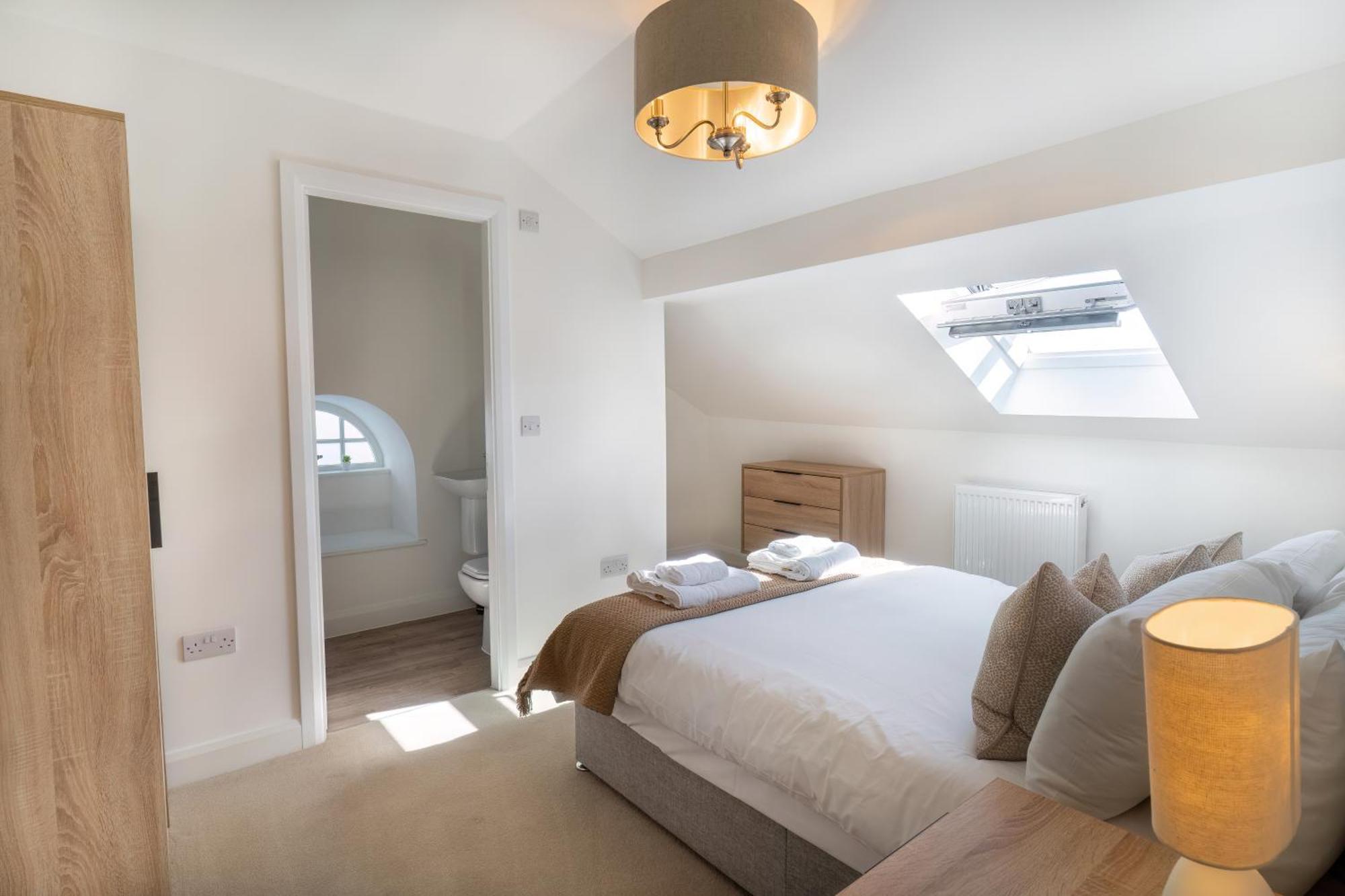 Lonsdale House Boutique Apartments ウルバーストン エクステリア 写真