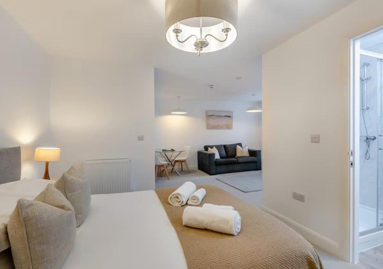 Lonsdale House Boutique Apartments ウルバーストン エクステリア 写真